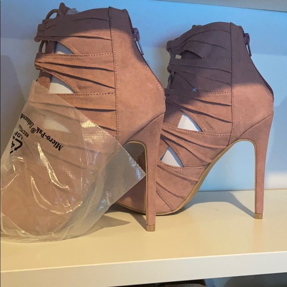 Shoe dazzle pink high heels - Picture 2 of 5